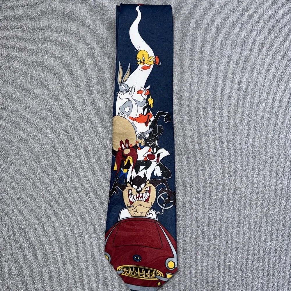 Vintage 1993 Looney Tunes Mania Tie ~ Tazmanian Devil ~ Bugs Bunny~Wile E Coyote